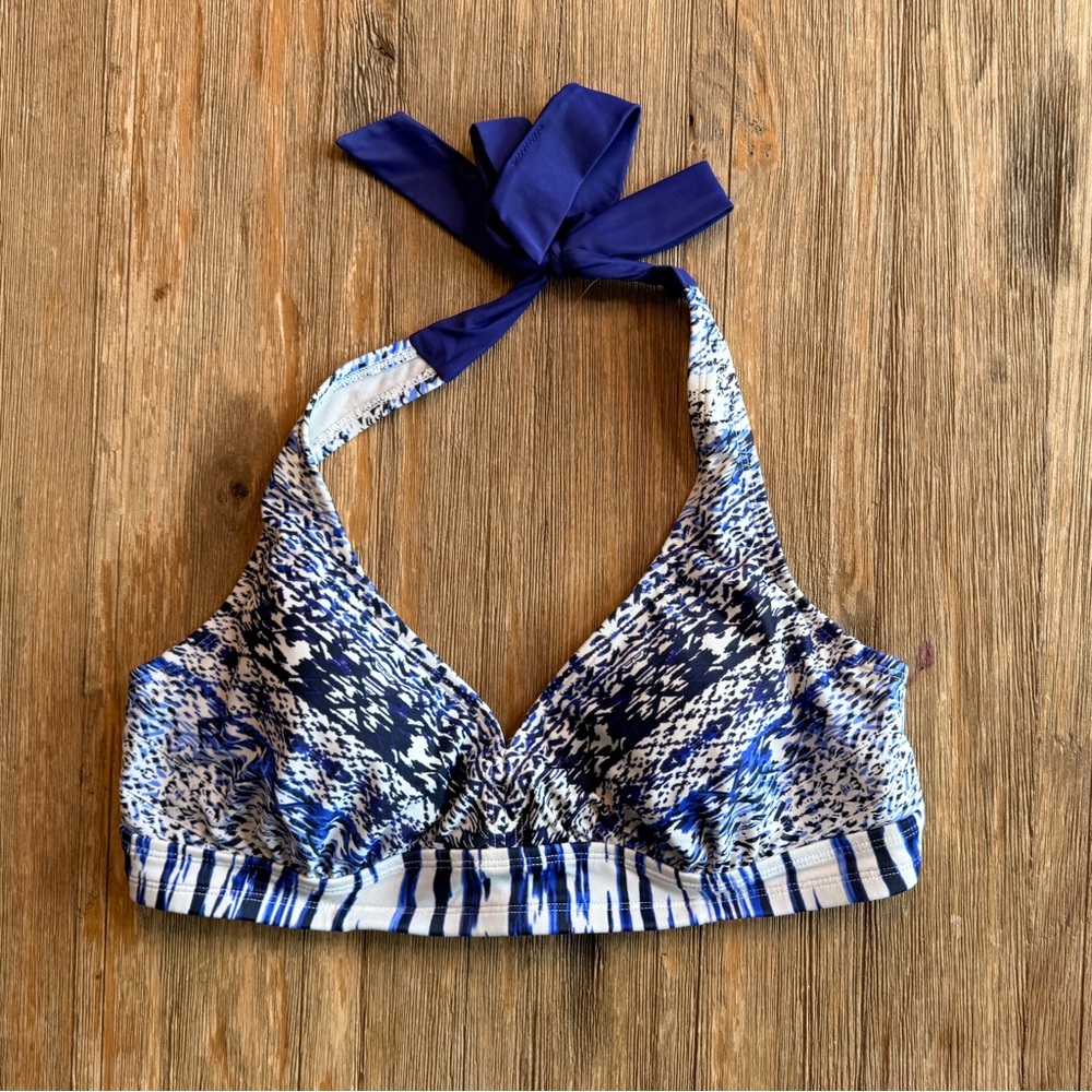 Athleta Blue and White Halter Bikini Top Size 36B/C